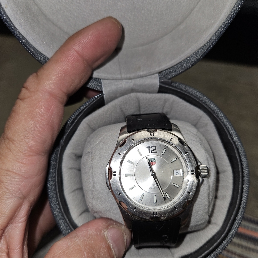 Tagheuer mens watch 38mm Authentic